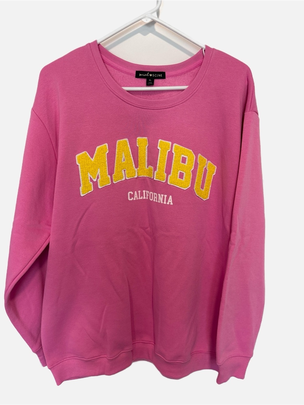 Malibu XL California Pink Crewneck Sweatshirt from Social Scene